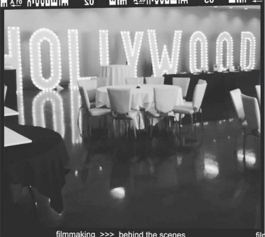 50′ Hollywood Decor